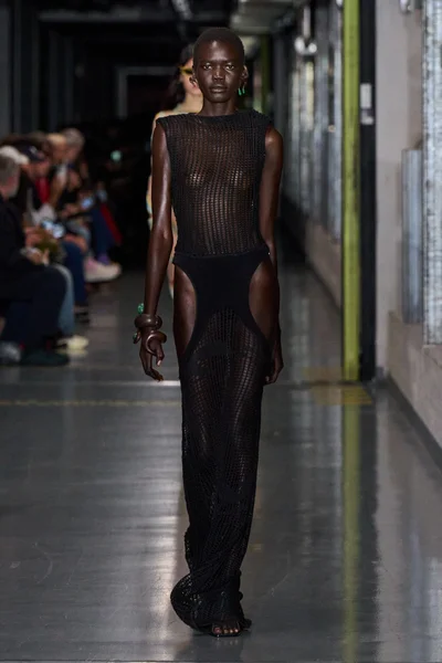 Look 56